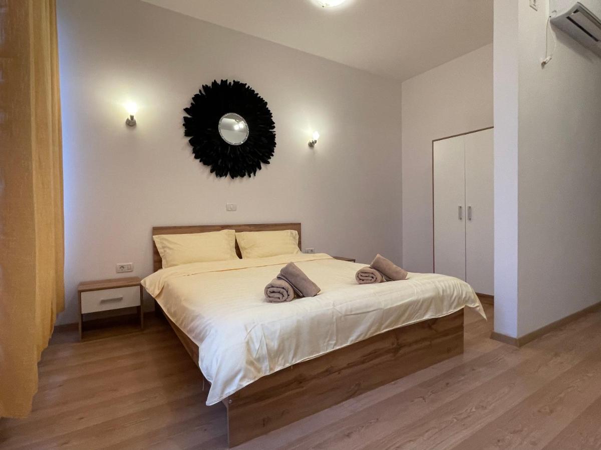 New Nr5 Self Checkin Oldcity Center Paid Parking With Lift Timisoara